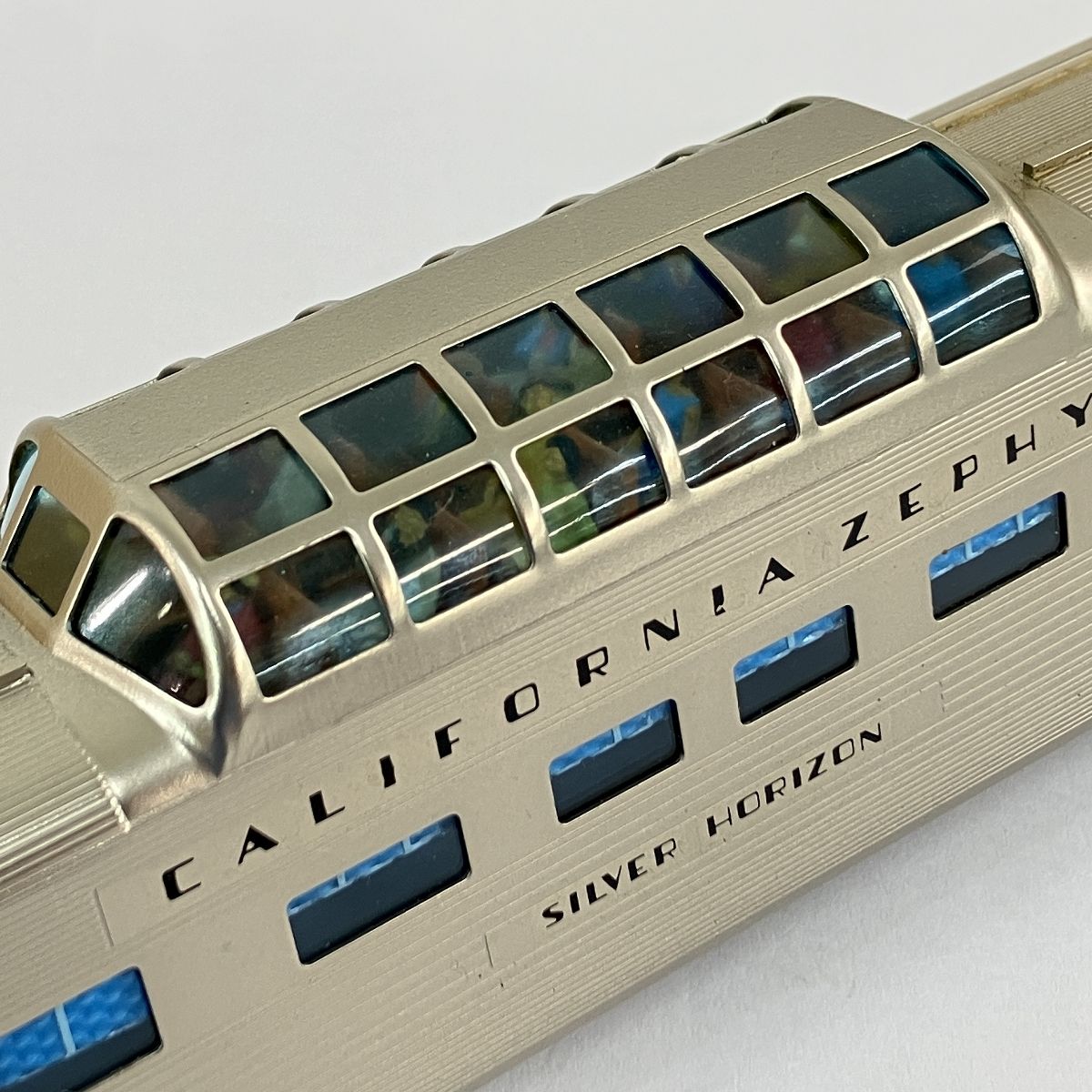 超激レアWDW 2003グレーダッフィー寝転びVer. 良好 Challenger カリフォルニア・ゼファー Silver Horizon 展望