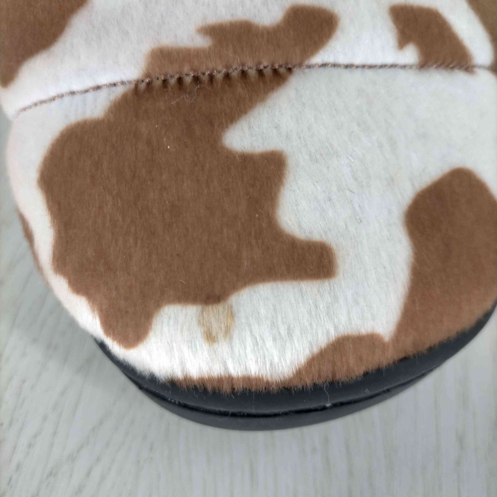 スブ SUBU 別注 Fake Far Sandals カウ柄 メンズ 表記無 - メルカリ