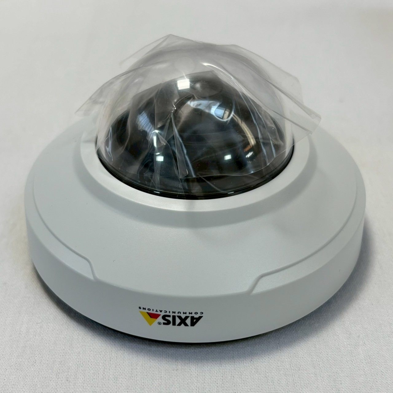 AXIS|M3064-V|ネットワークカメラ|ドーム型|防犯監視用|フィルム|説明書付き|No.924