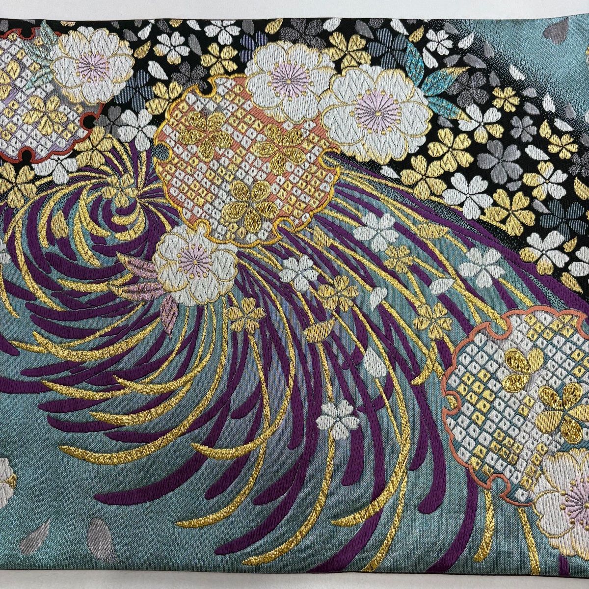 袋帯 美品 秀品 振袖向き 乱菊 桜 金糸 箔 黒 六通 正絹 【中古
