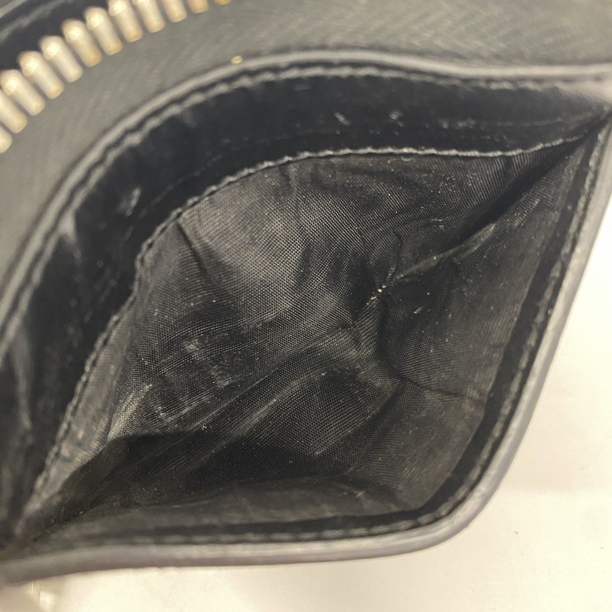 グッチ レザー 657571 GGエンボス コインケース GUCCI 美品 GUCCI （新品・未使用品）グッチ ミニ ウォレット コインケース