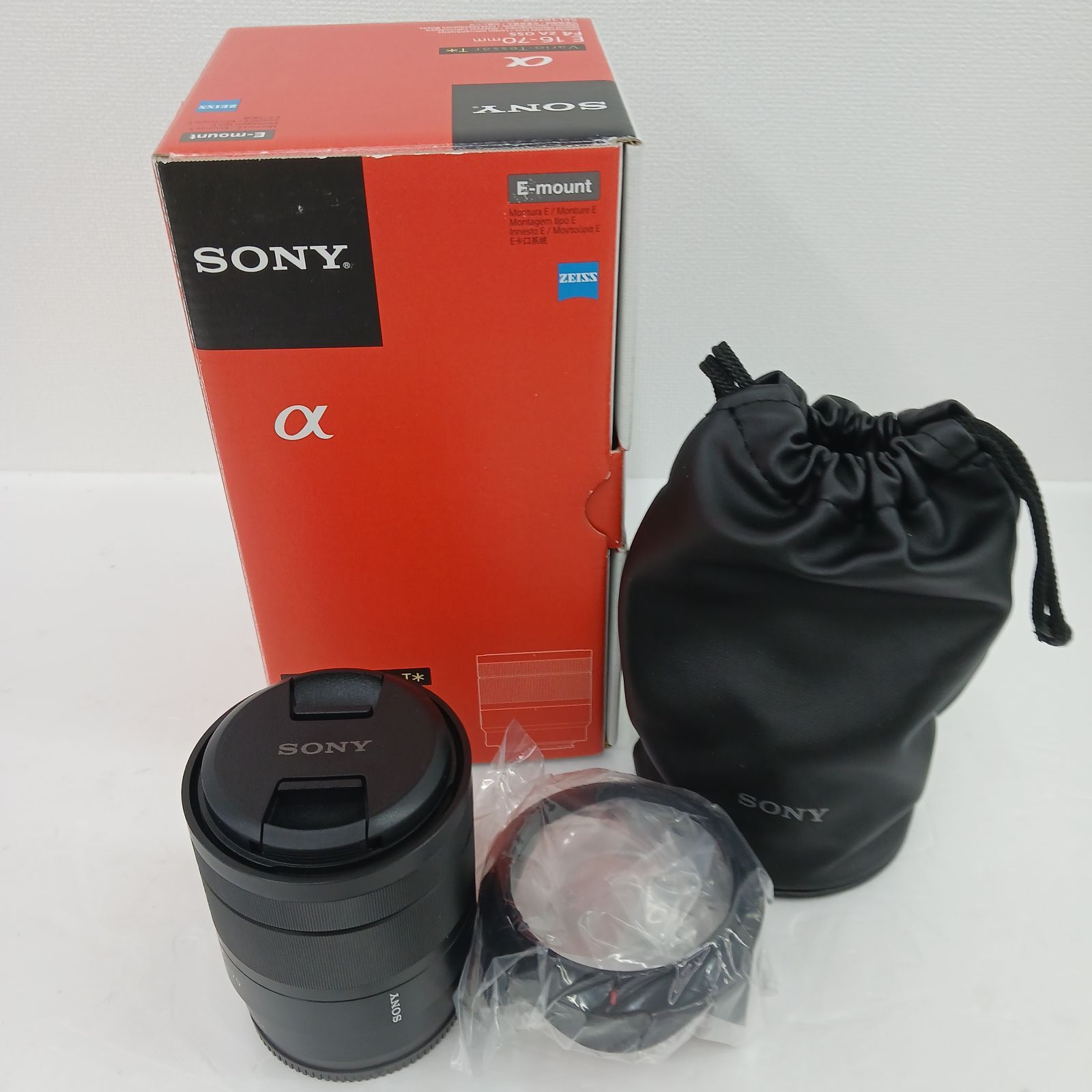 Sony E 16-70mm F4 ZA OSS ズームレンズ SEL1670Z | α Lenses | Sony Singapore
