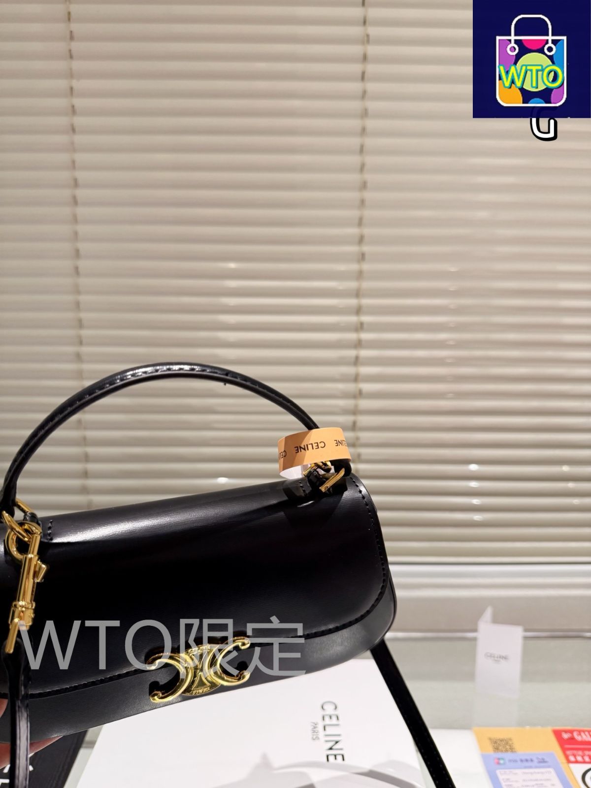 美品 CELINE トリオンフ ロゴ バックル コート 36 モノグラム 美品 CELINE トリオンフ ロゴ バックル コート 36 モノグラム