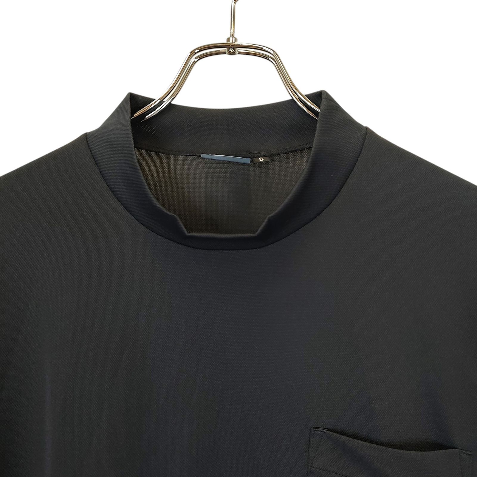 muta MARINE ムータマリンロゴ入り ヘムリブ モックネックシャツ新品 WEB限定］ブリヂストンゴルフ × muta MARINE ヘムリブモック