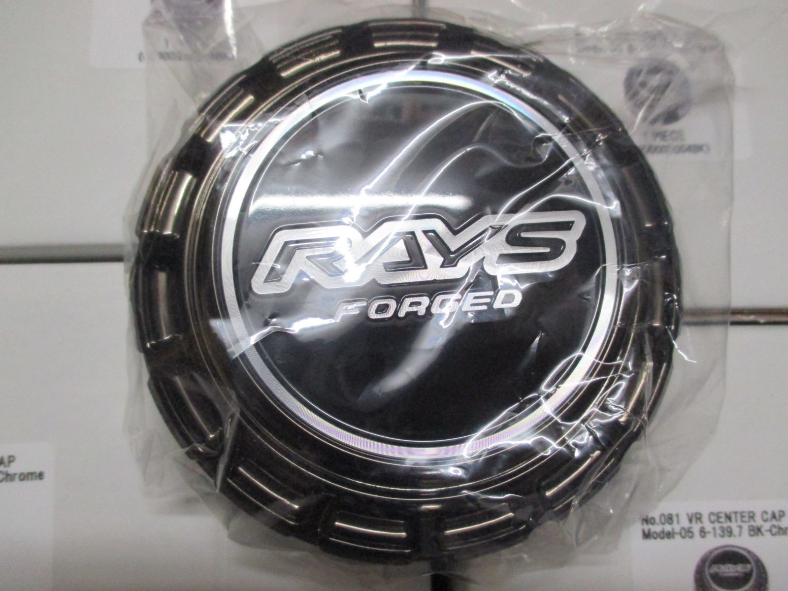 在庫品】RAYS センターキャップ No.81 VR CAP MODEL-05（6H