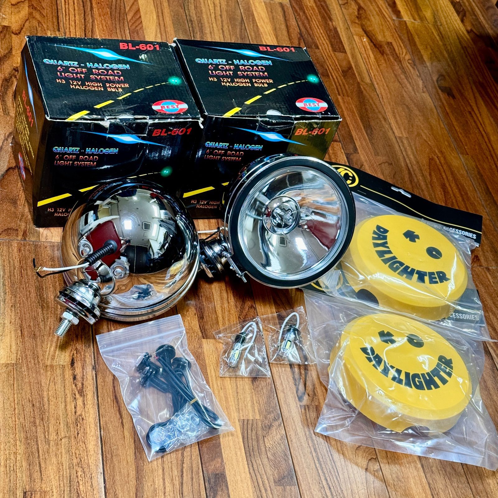 KC HILITES カバー 汎用フォグランプ LED バルブ ワークライトバー KC