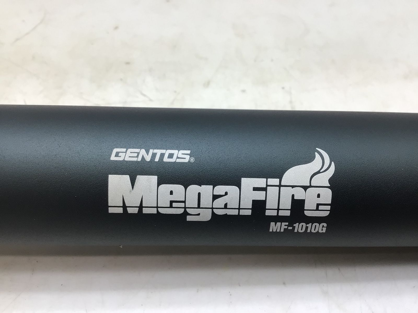 品 GENTOS ジェントス フラッシュライト メガファイア 1000lm MF-1010G ITTJTNS3F6WQ エコツール知立店 M02