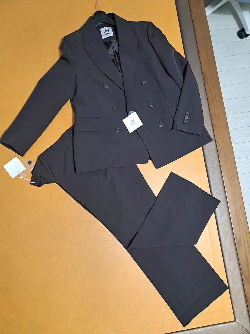 Jason Wu レディース スーツ セット ブラウン 77サイズ