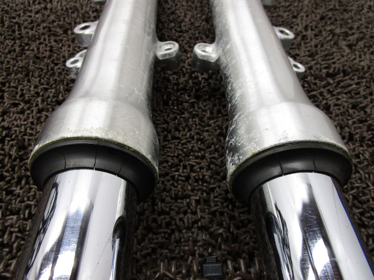 フロントフォーク A6756