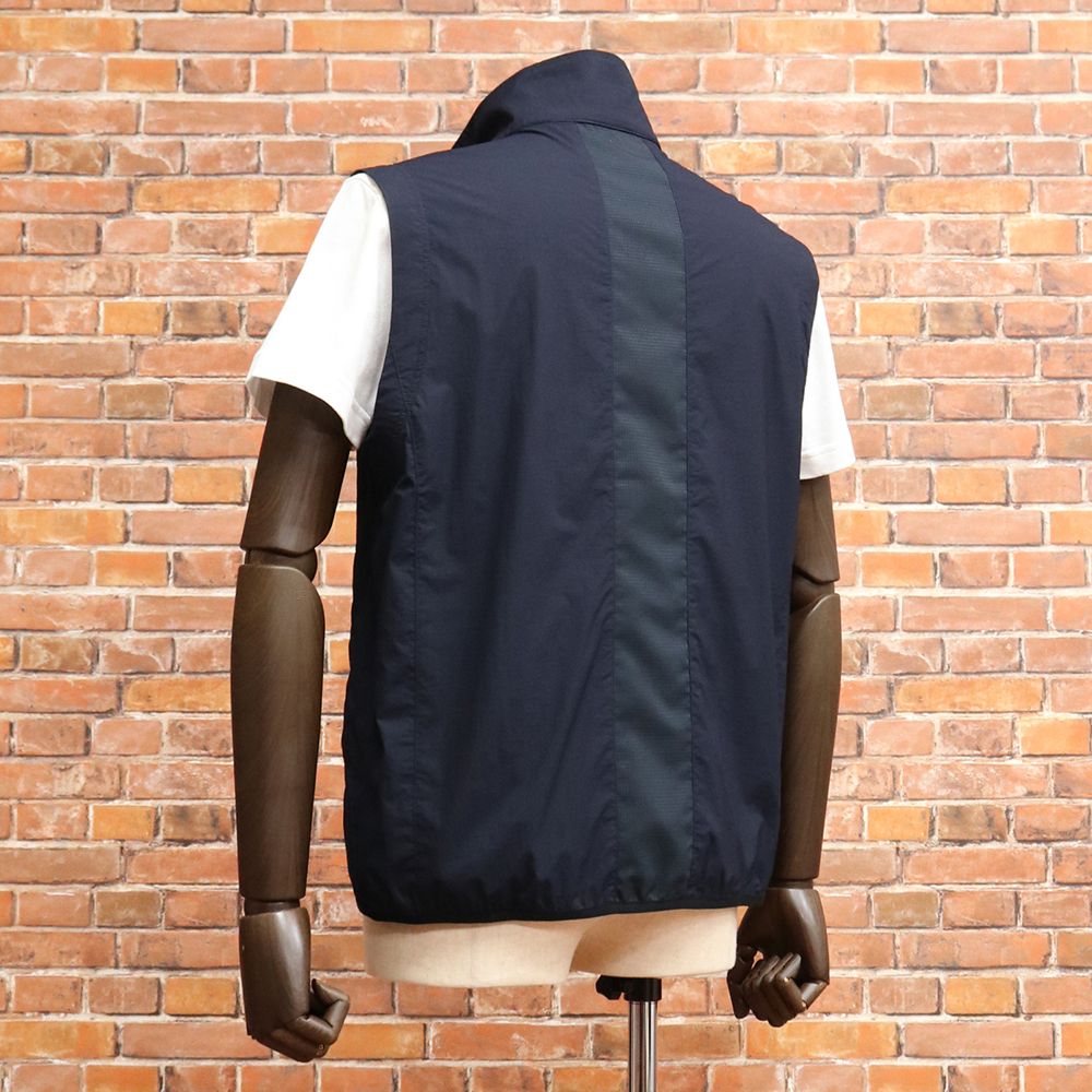 UNBIND アンバインド　ゴルフ　ダウンベスト UNBIND アンバインド ゴルフ ダウンベスト UNBIND