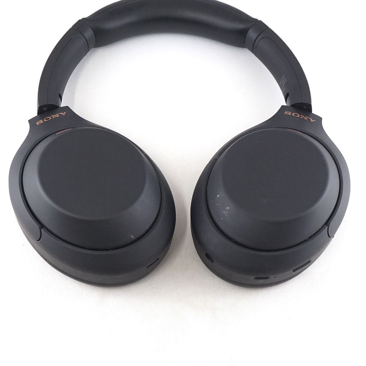 SONY WH-1000XM4 ワイヤレスヘッドホン USED美品 ノイズキャンセ