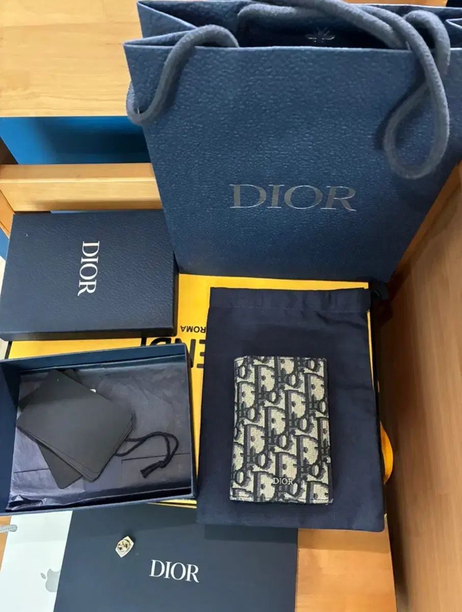 Dior ディオール オブリーク