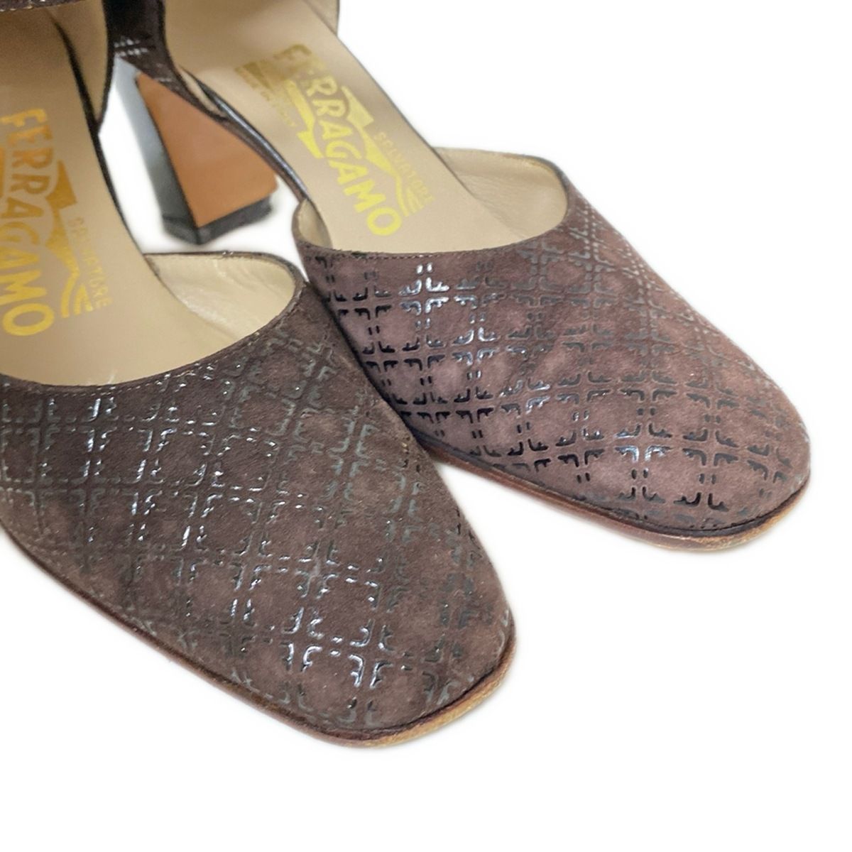 FERRAGAMO|SalvatoreFerragamo サルバトーレフェラガモ