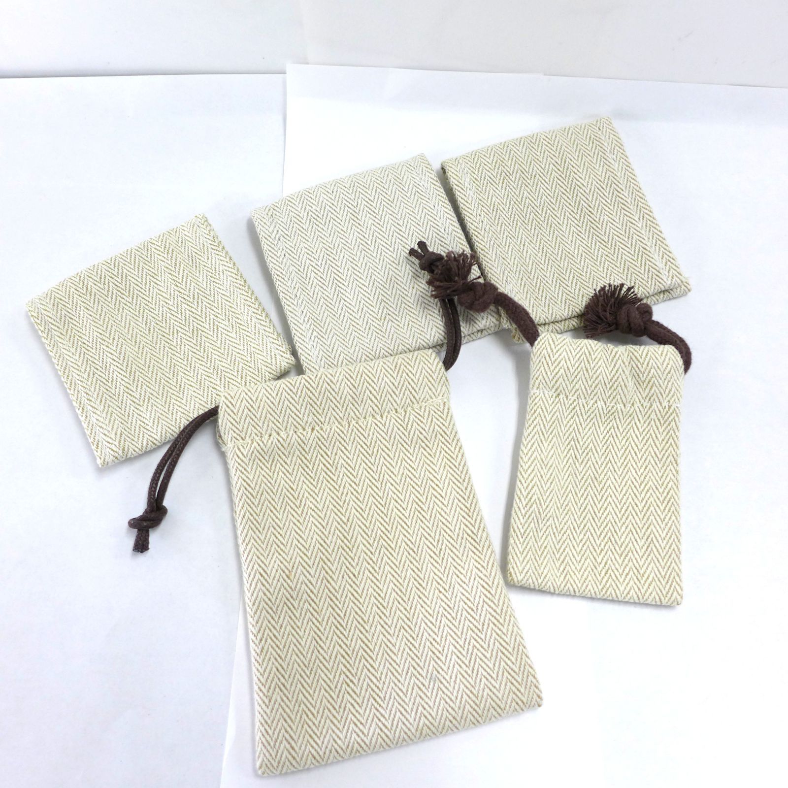 ◆新品同様◆ 保存袋　純正　布地　エルメスHERMES　保管袋 バーキン 巾着 HERMES エルメス 保存袋 巾着袋 白 大サイズ 2枚セット ② 公田