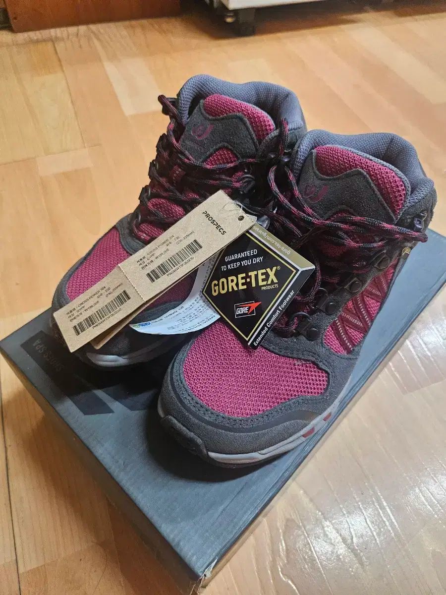 LA SPORTIVA ST GTX 42 La Sportiva Men's Trango Pro Gtx