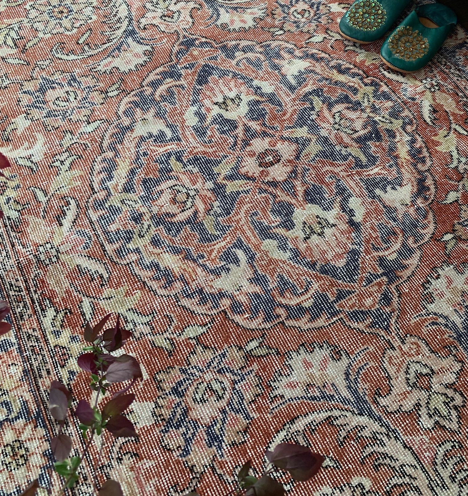 ペールオレンジ　大判222×121 シャビー　メダリオン　トルコヴィンテージラグ ペールオレンジ 222×121 シャビー メダリオン トルコ