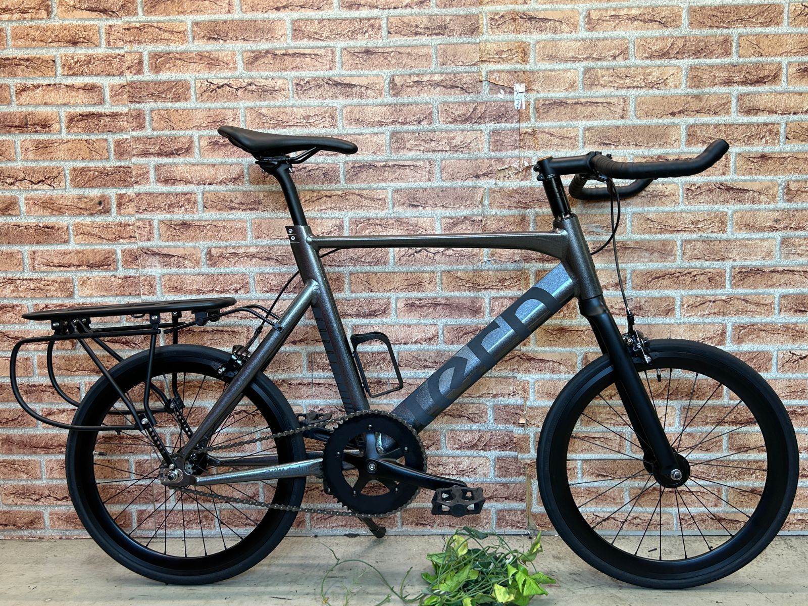 テルスポ イチ推し!! tern SURGE UNO 2024 size:500 Noisy