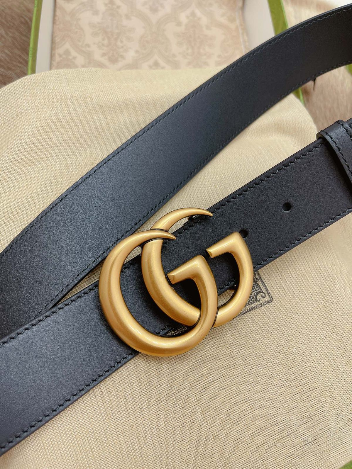 今日特価】Gucci Double G 2.0cm 本革ベルト-2 - メルカリ
