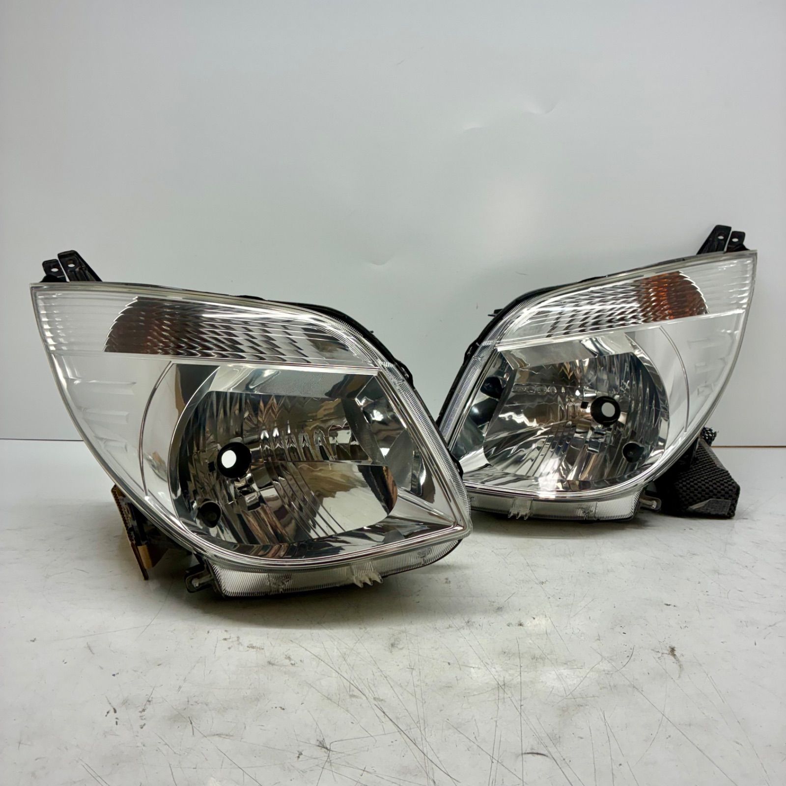 コーティング済 スズキ MK21S ML21S パレット ルークス ヘッドライト ランプ レンズ 左右セット LR レベ付 koito 100-59174 P71512