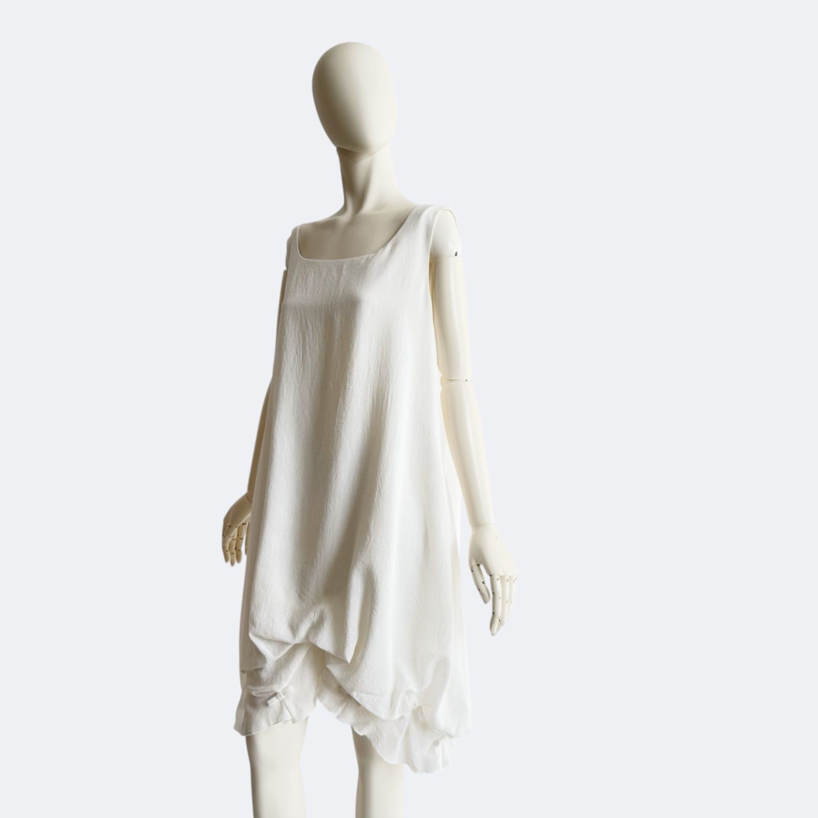 近年美品　DAISY LIN デイジーリン　洗える　ワンピース DAISY LIN デイジーリン ワンピース ホワイト ノースリーブ