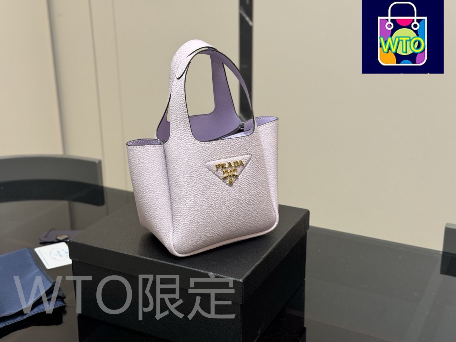 今日特価】Prada レザー トートバッグ！国内送料無料！限定在庫