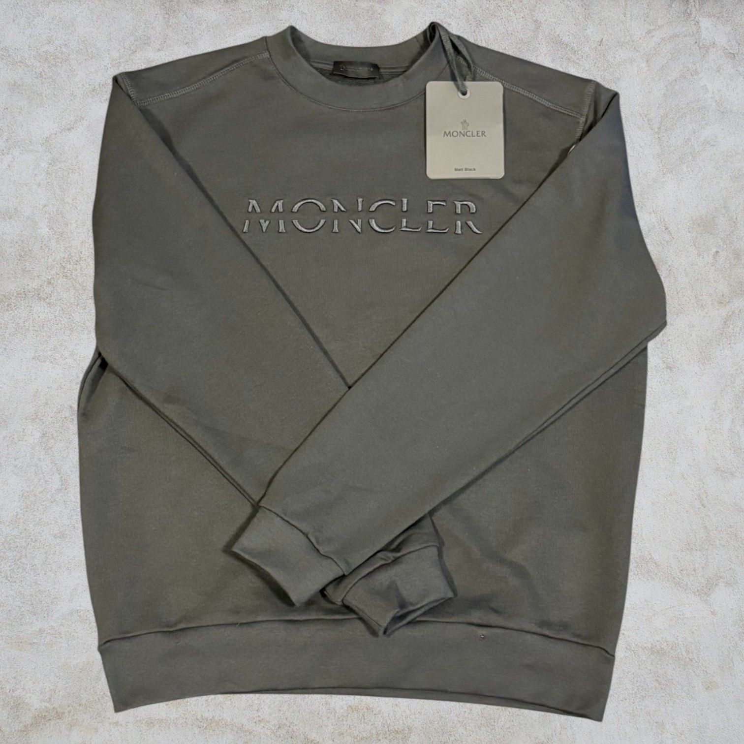 定価10万円!!☆新品未使用タグ付き☆ MONCLER 3D Embroidery 定価10万円!!☆新品未使用タグ付き☆ MONCLER 3D Embroidery