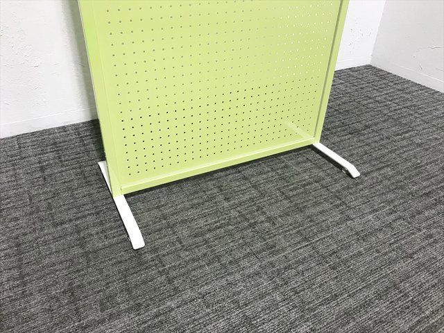 パーティション 自立式 ハピラ ルガテ スチールパーティション グリーン MARWIL-DEMENAGEMENTS_CH