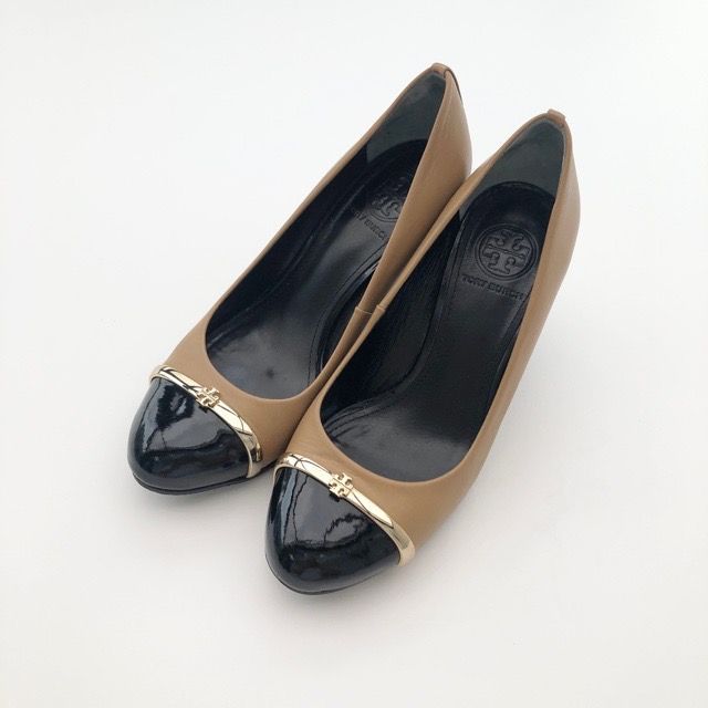 TORY BURCH トリーバーチ キャップトゥパンプス ベージュ 24cm
