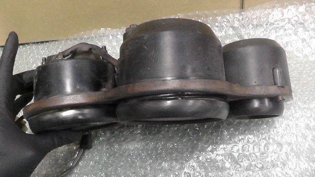 FZR250 2KR-127xxx の メーター 錆:#1709687103 メーター FZR250 の
