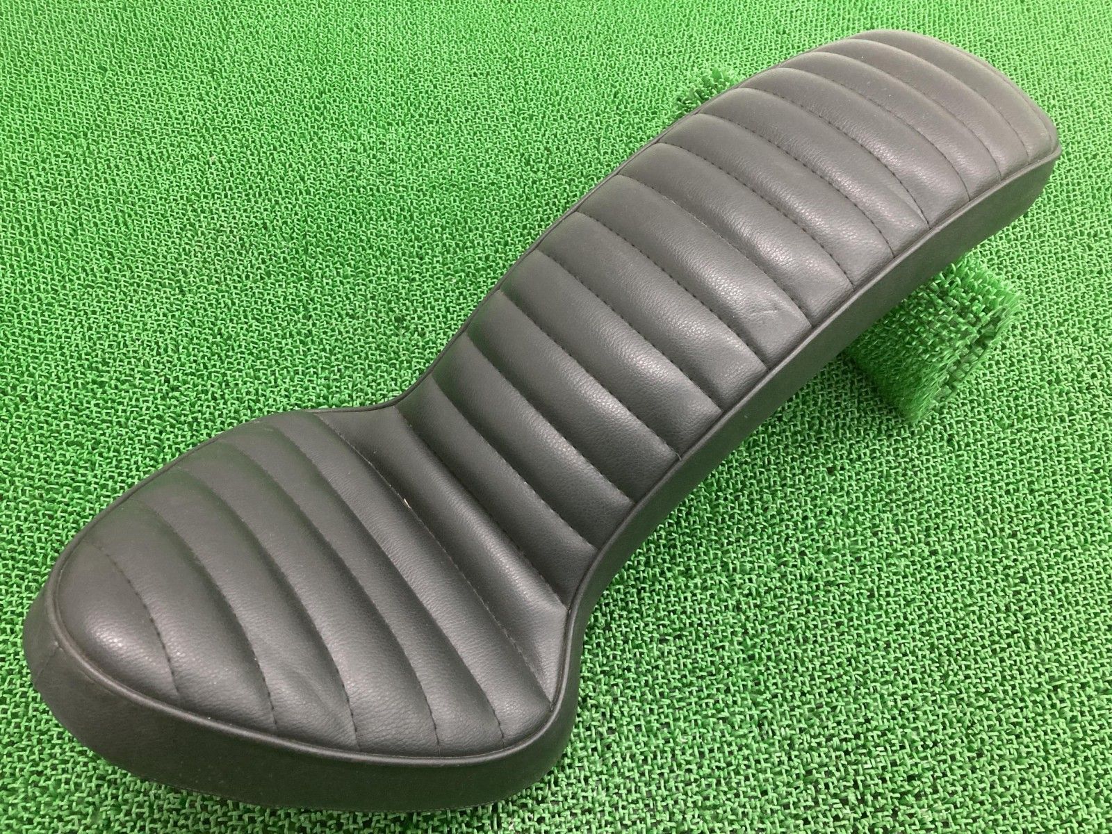 イージーライダース製ドラッグスター1100 シート 社外 VP10J タック