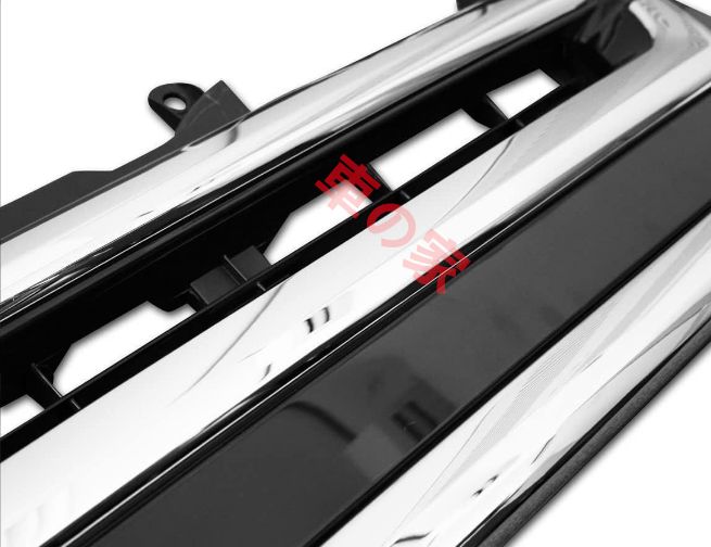 ハイエース 200系 4型 5型 6型 7型 標準ボディ用 Mスポーツ風 メッキグリル FFCRYSTALESIA_COM