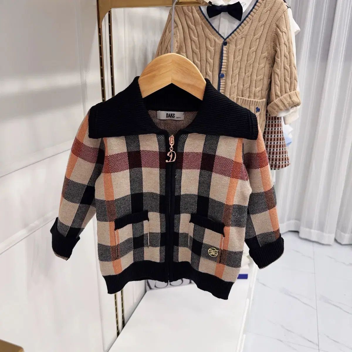 新規 ダックスベイビー チェックハウス カーディガン 110