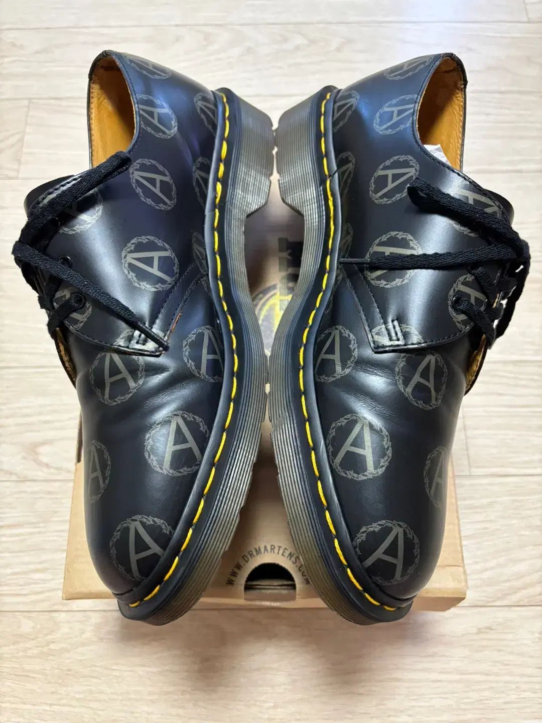 アンダーカバー x