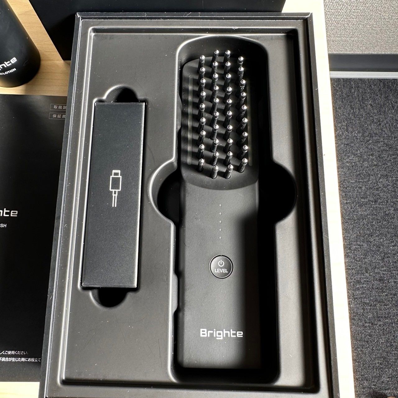 美品】Brighte ブライト ELEKI BRUSH エレキブラシ ブラシ型美顔 美品】Brighte ブライト ELEKI BRUSH エレキブラシ ブラシ型美顔