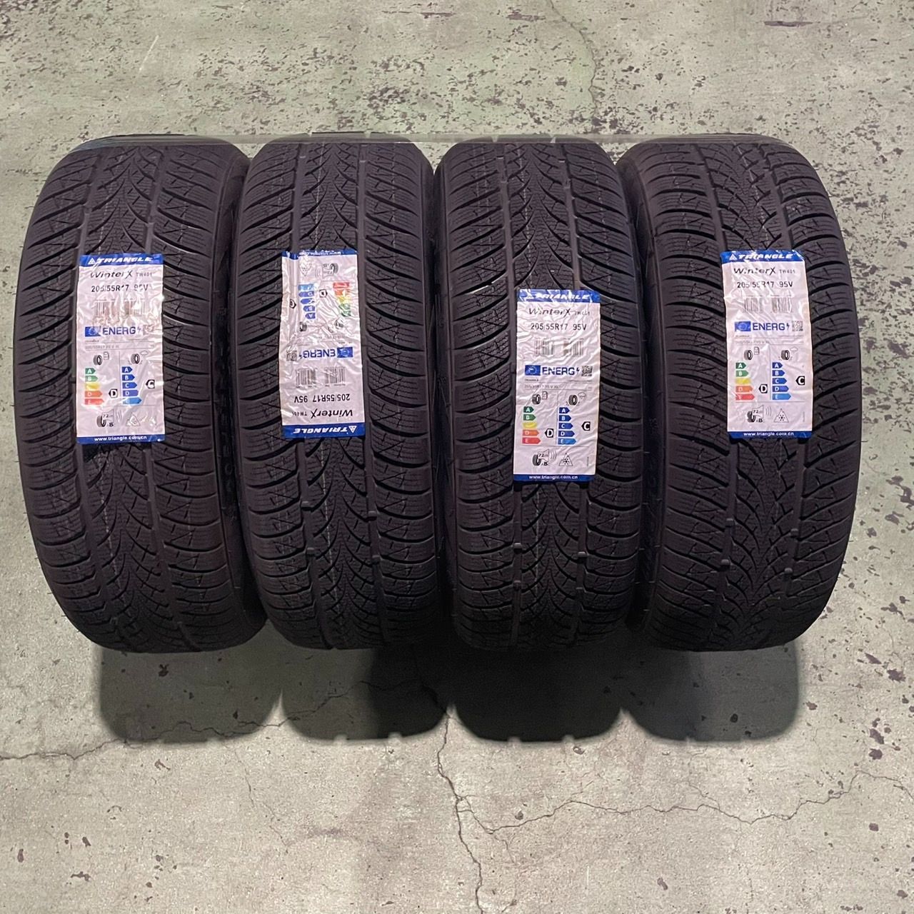未使用品　4本　TOYO 205/55R16 91T 冬タイヤ　2023年製 楽天市場】205/55r16 スタッドレス トーヨーの通販