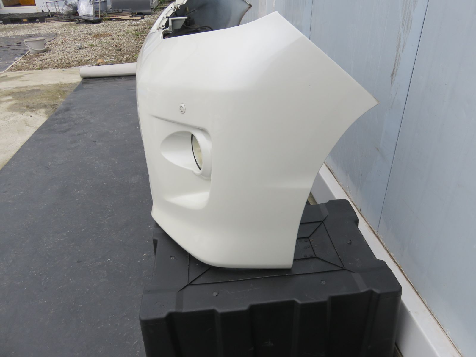 パールホワイト GGH20W