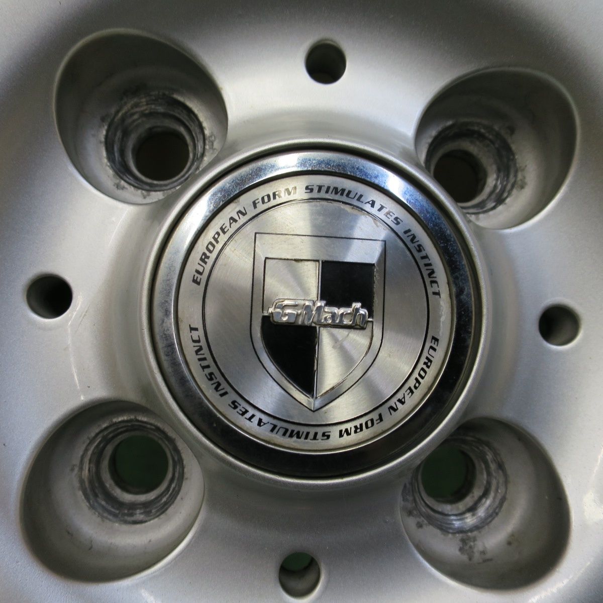 ダンロップスタッドレス175/65R15 新車外しバリ山　100507室内保管 ダンロップスタッドレス175/65R15 新車外しバリ山 100507室内保管