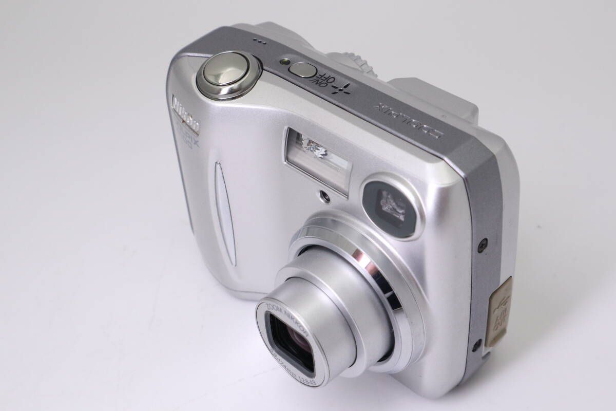 Nikon COOLPIX E4100 ニコン コンパクトデジタルカメラ シルバー