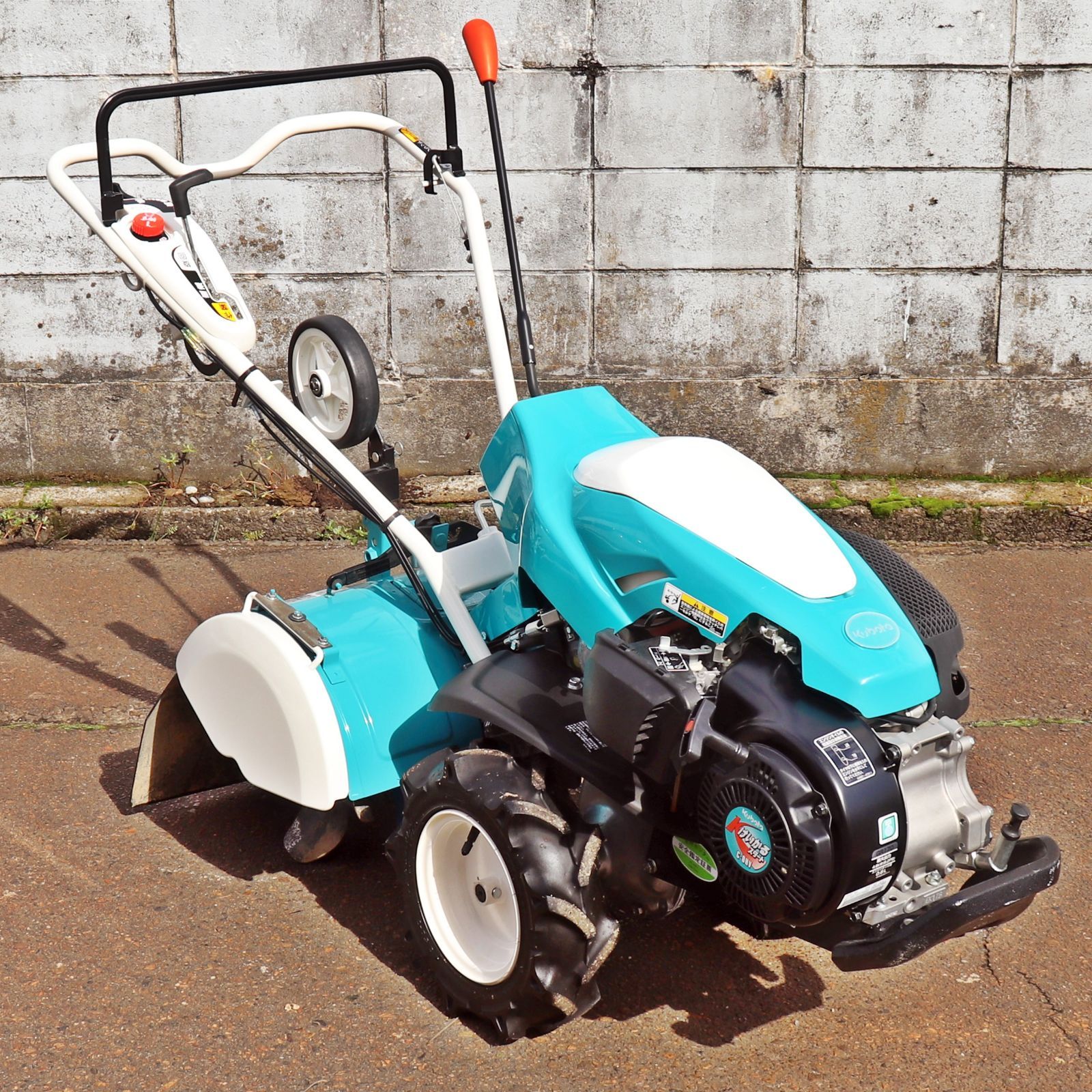 新潟発 クボタ 管理機 TRS60 陽菜 作業幅約550㎜ 6.2馬力 正転 逆転 けいかるスタート 耕うん 耕運 耕転 家庭菜園 ガソリン 倉庫保管