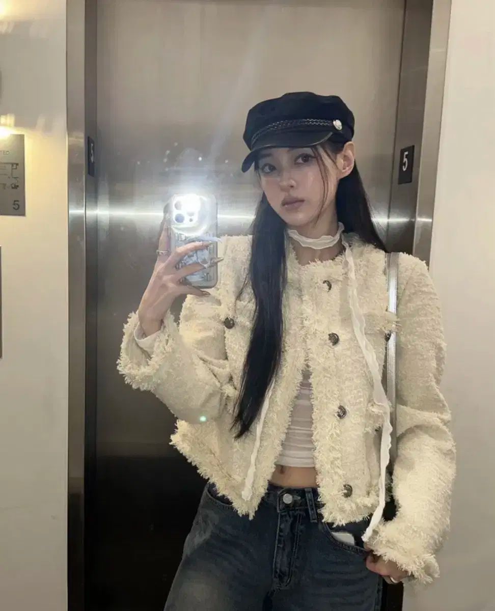 カーキポイント アンティーク クロップド ツイード ジャケット