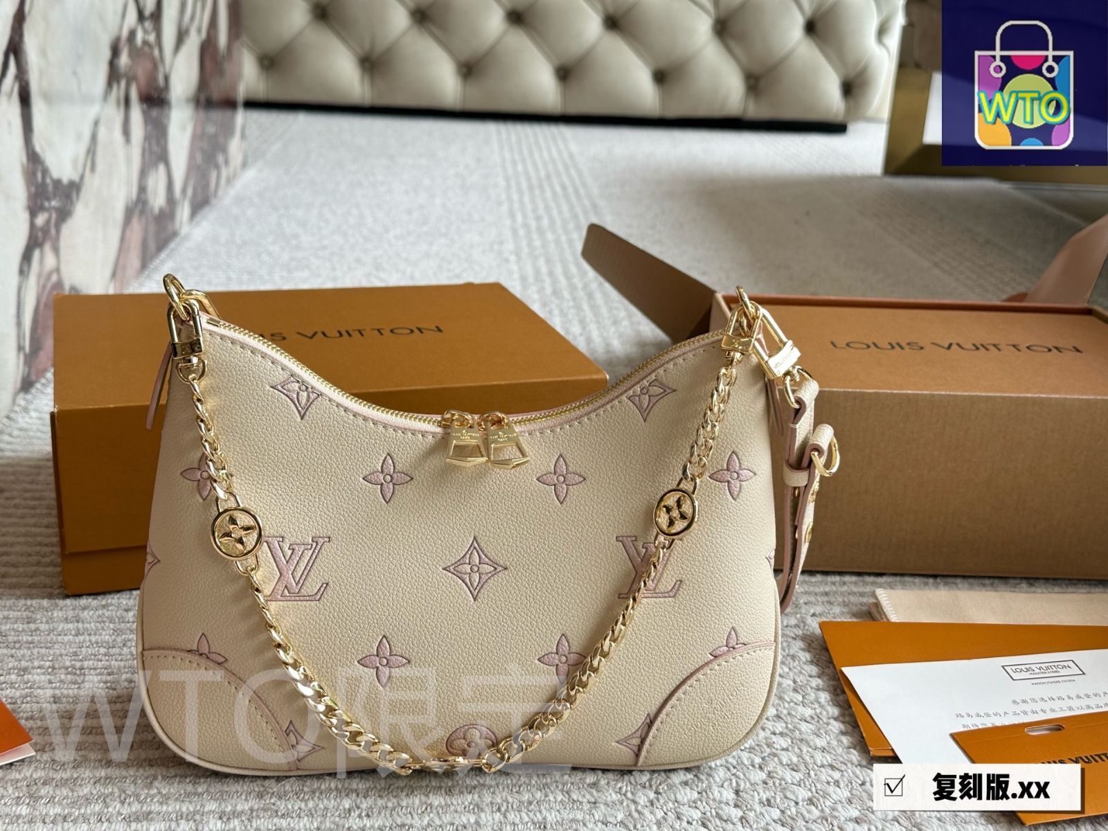 ルイヴィトン キュイール シワ ボストンバッグ　ビジネスバッグ ハンドバッグ　白 今日特価】LV ルイ・ヴィトン ホワイトストロベリークリーム