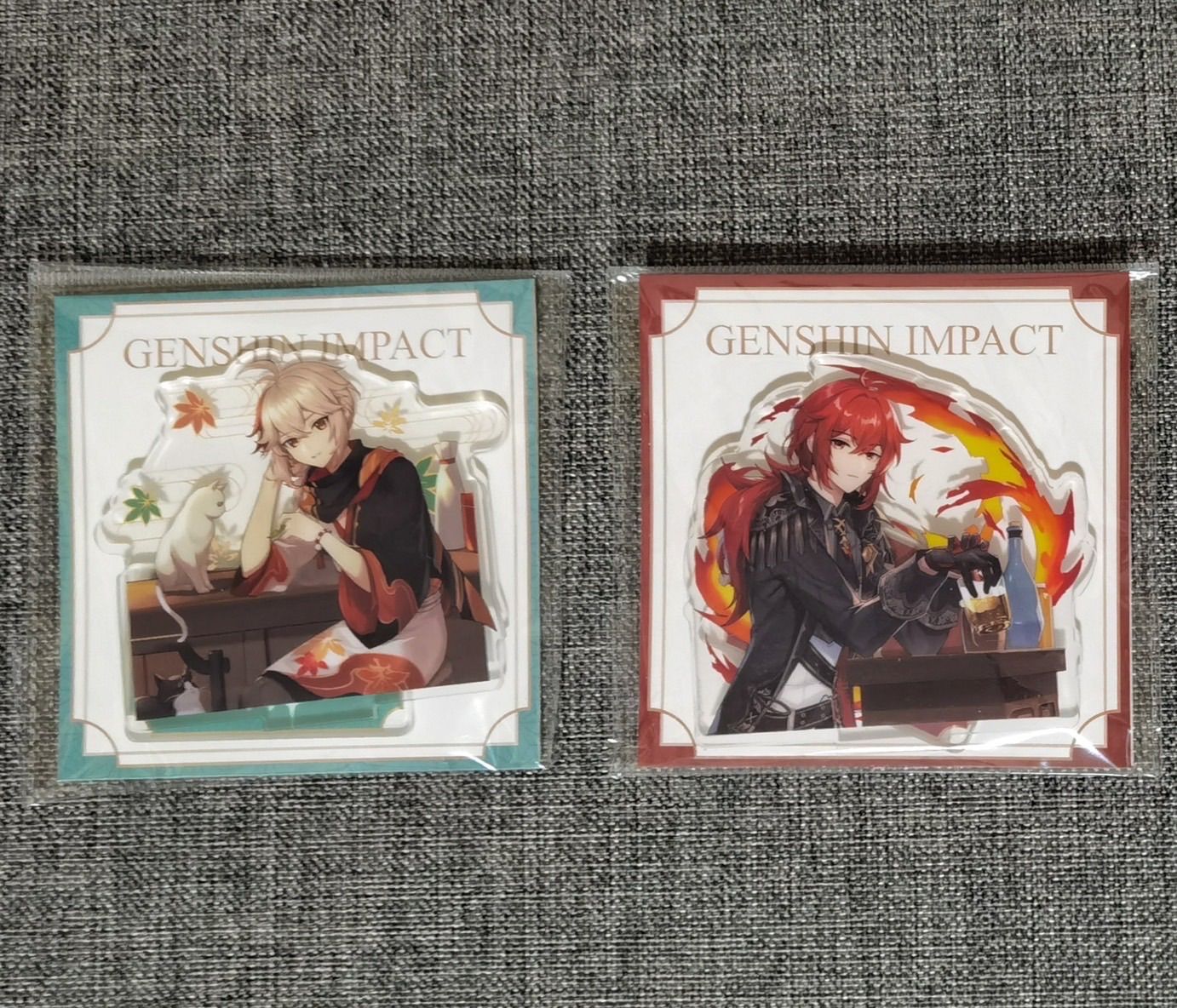 原神 公式正規品 ディルック 楓原万葉 クッション 中国カフェコラボ 限定 2点 原神公式グッズ 中国カフェ限定コラボ アクリルスタンド 楓原万葉