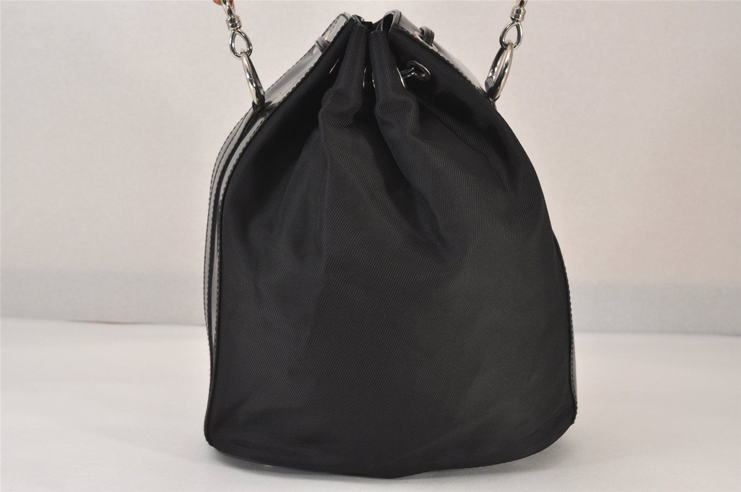 極美品 グッチ バンブー 巾着 2way ショルダーバッグ ハンド ブラック GUCCI グッチ バンブー 巾着 ハンドバッグ ショルダーバッグ
