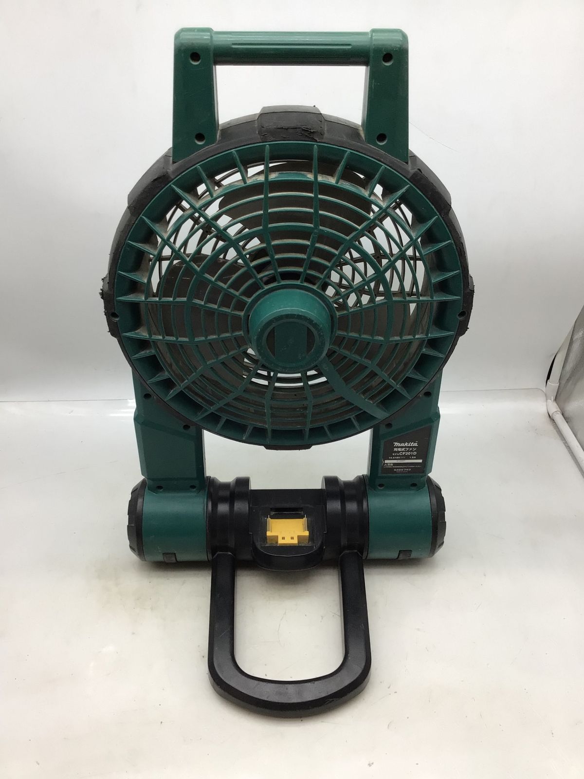 中古品】☆Makita/マキタ 充電式ファン青 CF201DZ [ITUA179V748E