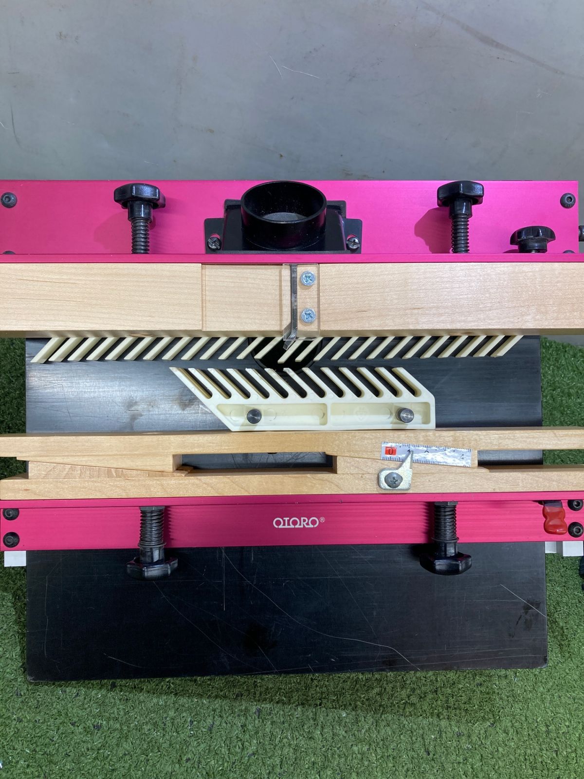 トリマーテーブル