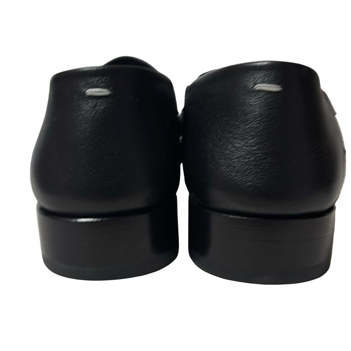 Maison Margiela ブラックレザー ローファー　36 Maison Margiela(メゾンマルジェラ) ローファー 36 レディース