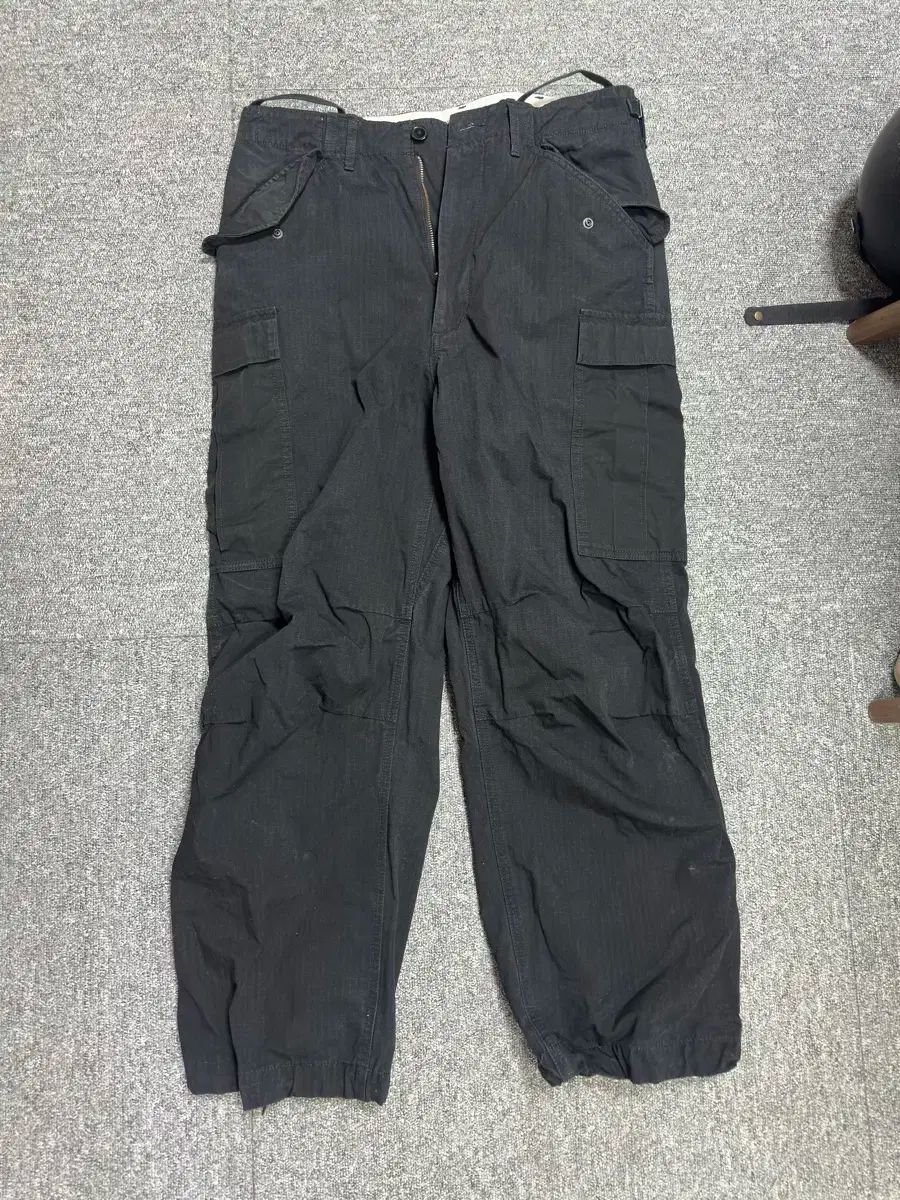nanamica ナナミカ カーゴ 黒 32 単一アイテム