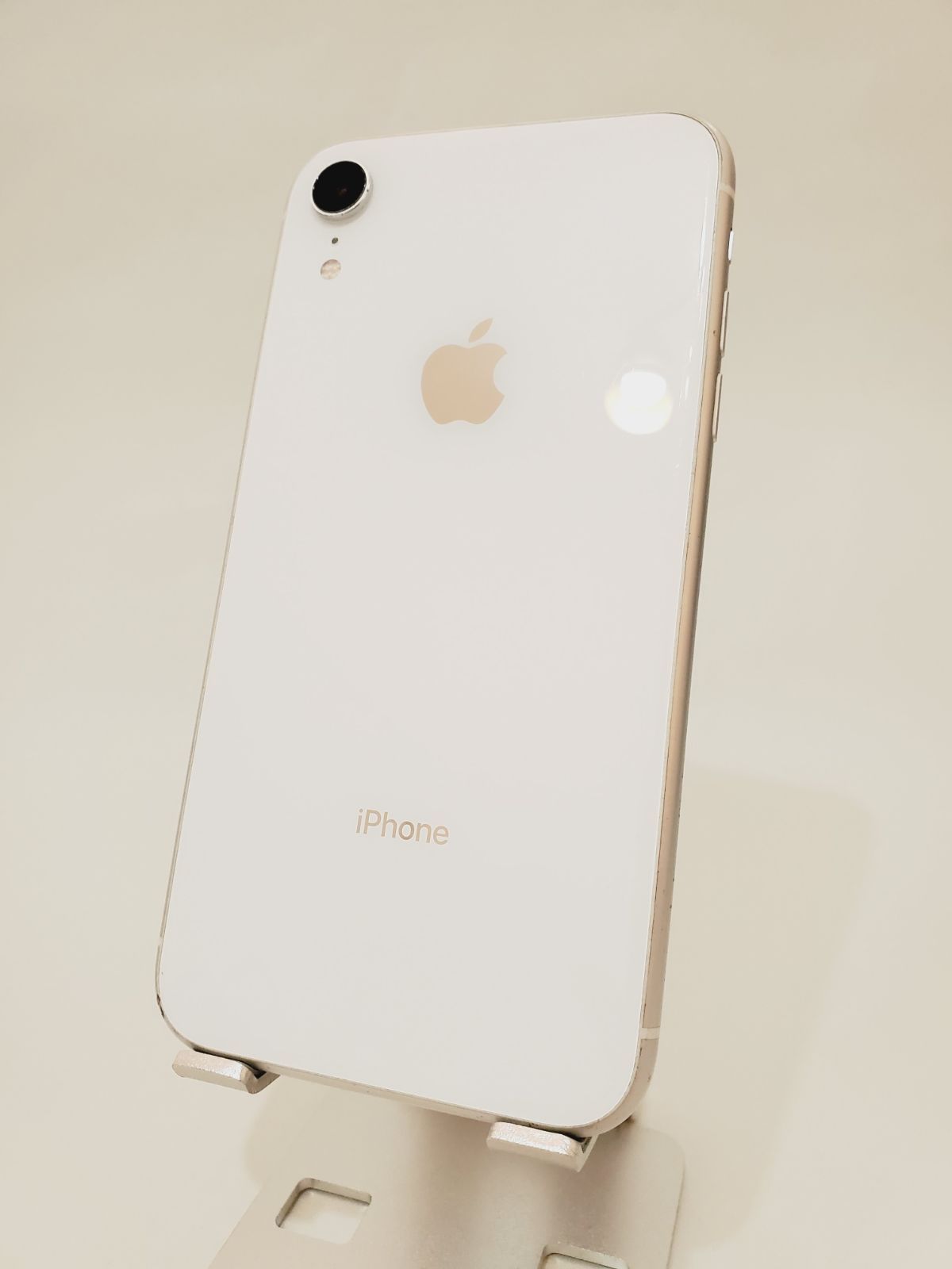 iPhoneXR 128GB ホワイト｜シムフリー｜新品バッテリー100% - メルカリ