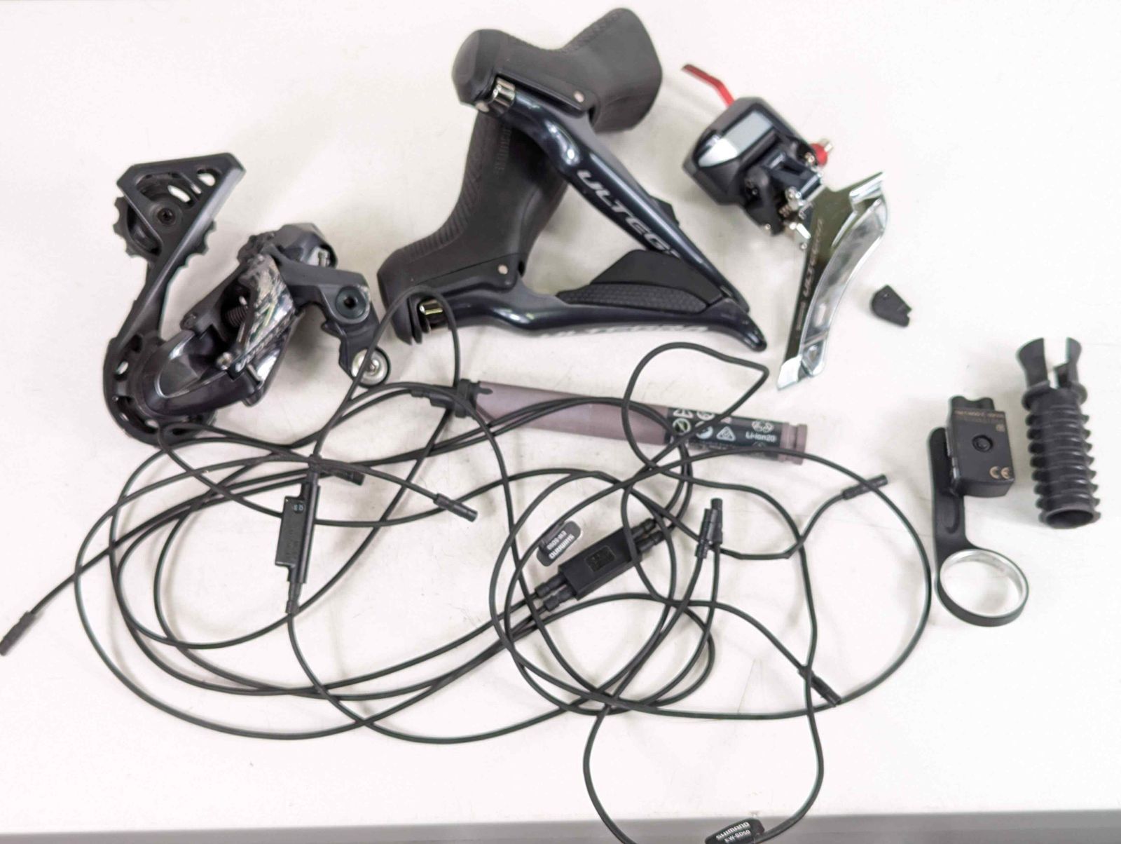 パーツ ULTEGRA st-8050 5135ztHfngL.jpg_BO30,255,255,