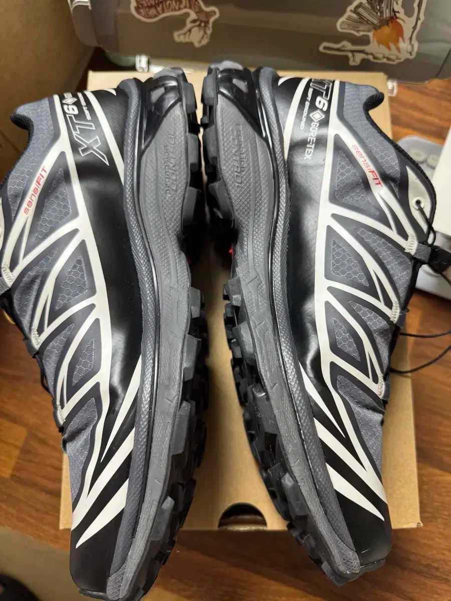  SALOMON サロモン XT 6 GORE TEX ゴアテックス ブラック 黒 エボニー 27 5 cm 登山靴 トレッキングシューズ アウトドアシューズ